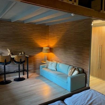 Shed 100 Bed & Breakfast Westerlee  Bagian luar foto